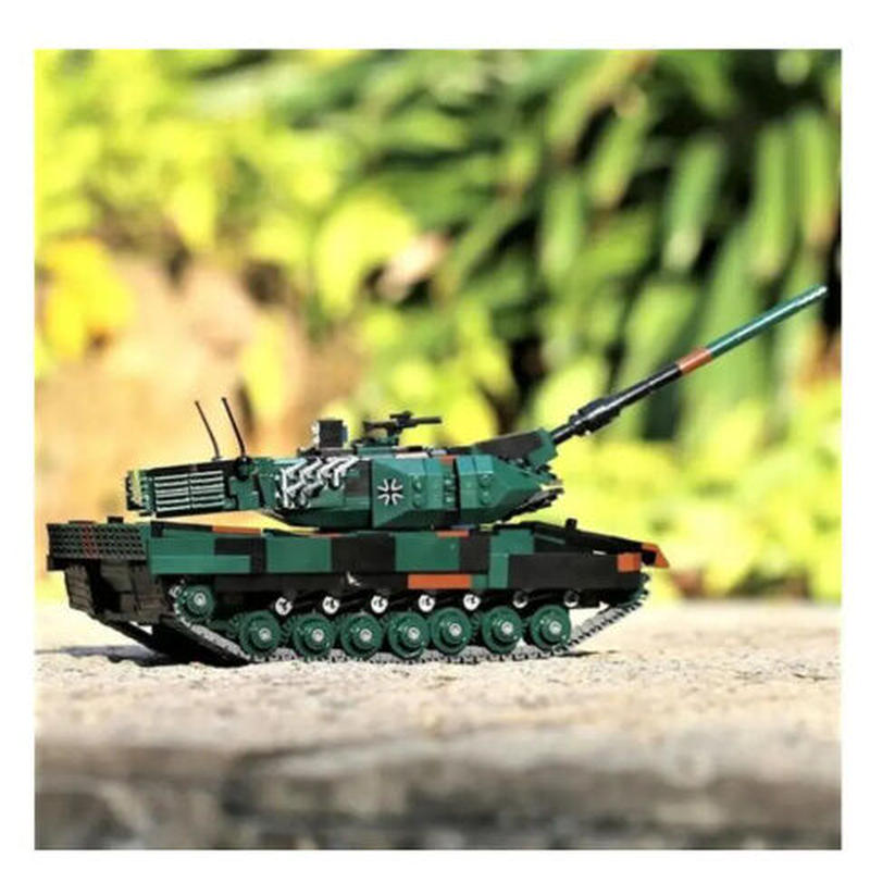 レゴ互換 ミリタリードイツ レオパルト 2a6 タンク 戦車 1346ピース ブロック ホビー