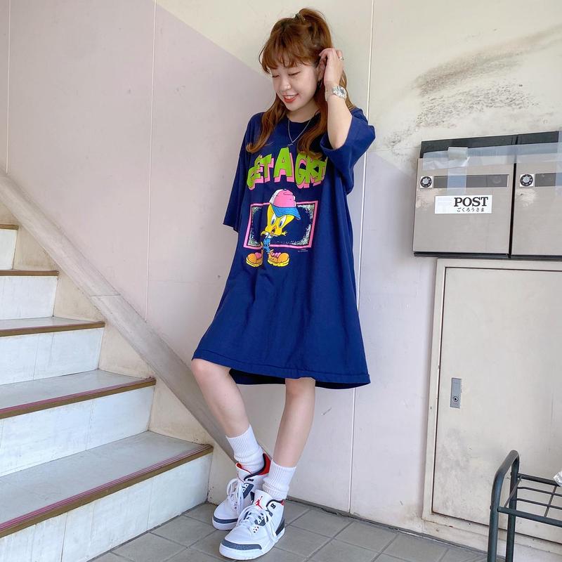 90年代トゥイーティtシャツワンピ Custom Fever