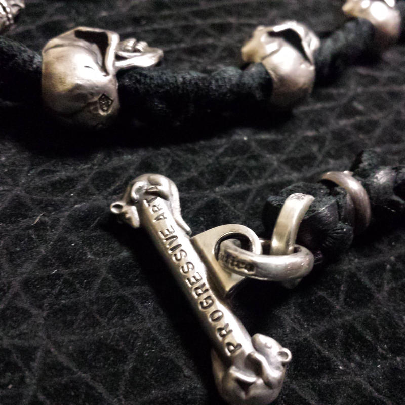 シルバートライアングルスカルバングル プログレッシブ アート ジュエリー 