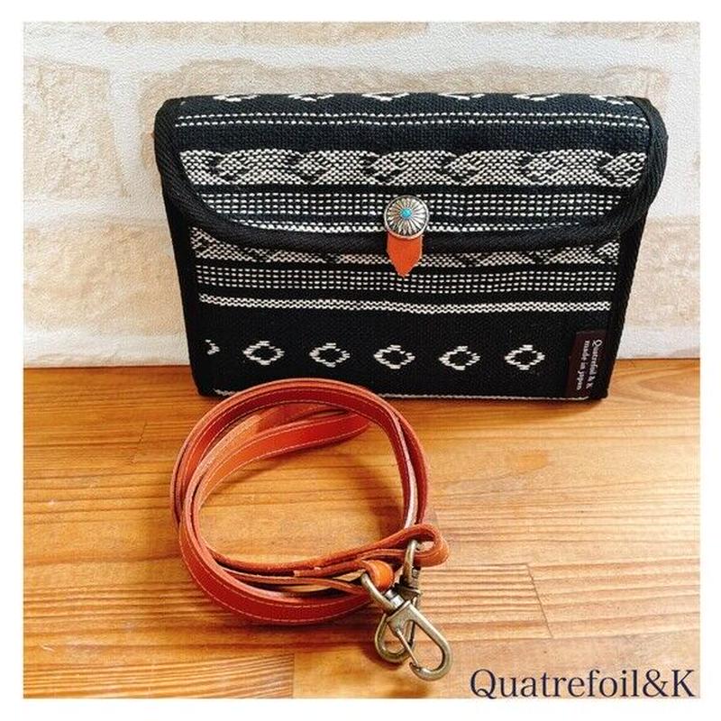 お子様二人用 ２wayショルダーポーチ型の母子手帳ケース Black Native Kil