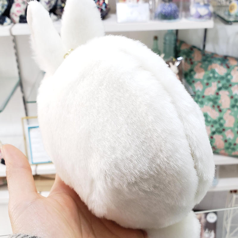 ふわふわのポーチさん 真っ白ホワイト Rabbica Online Store ふわふわのポーチさん 真っ白ホワイト Rabbica Online Store
