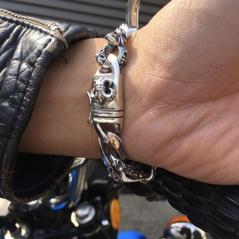 推奨 アップルウォッチ シルバー ブレスレット ハード チェーン バンド