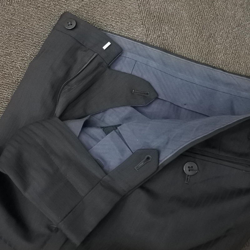 定価84,700円 ユナイテッドアローズ 2Bブラックシャドーストライプ