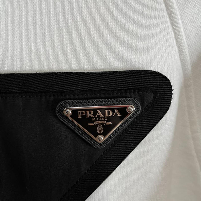 新品21SS☆PRADA by Raf Simon プラダ ラフシモンズ グラフィック 新品21SS☆PRADA by Raf Simon プラダ ラフシモンズ グラフィック