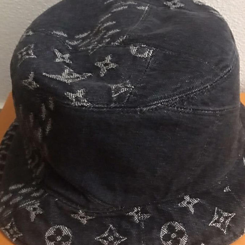 新品 Louis Vuitton NIgo ルイヴィトン コラボ デニム バケットハット 新品 Louis Vuitton NIgo ルイヴィトン コラボ デニム バケットハット