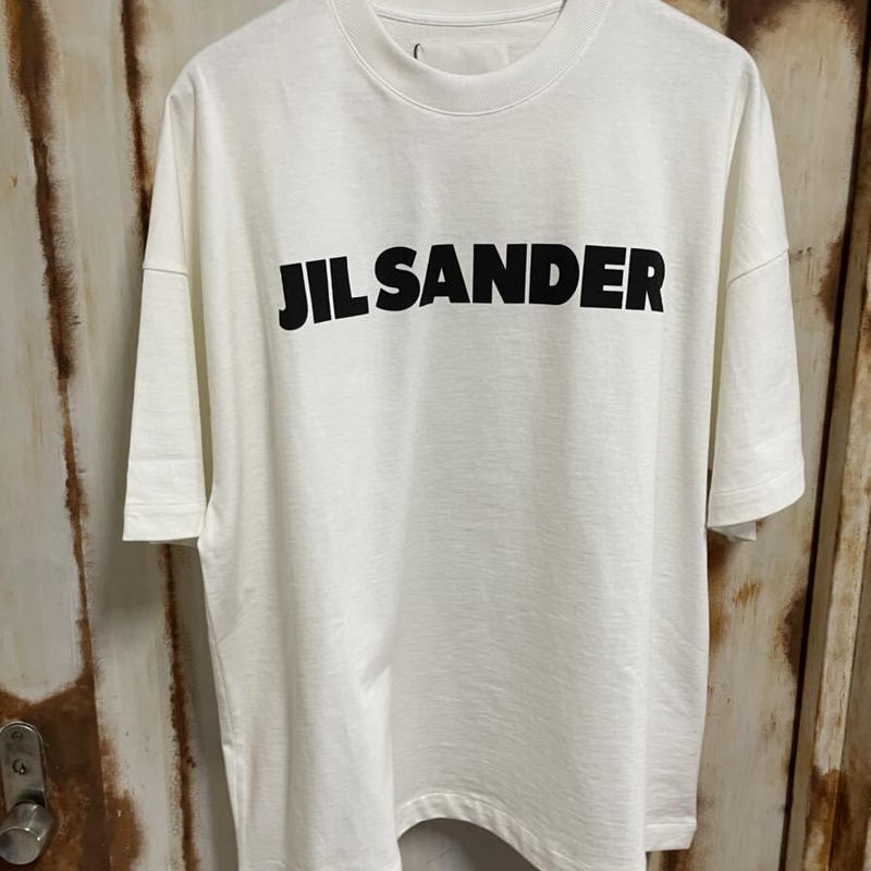 新品☆タグ付き☆ JIL SANDER ジルサンダー ブランドロゴ クルーネック 期間限定でセール オーバーサイズ SANDER JIL 新品‼︎ 半袖Tシャツ L クルーネック Tシャツ/カットソー(半袖/袖なし)