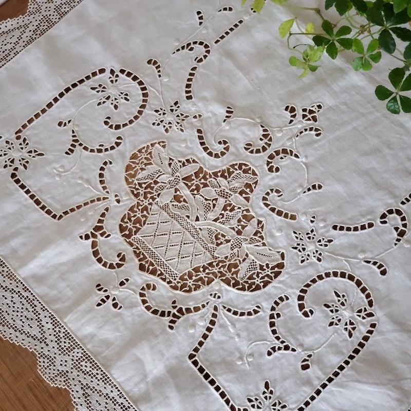 開店祝い アンティークレース ハンド刺繍 ドイリー メリスリー