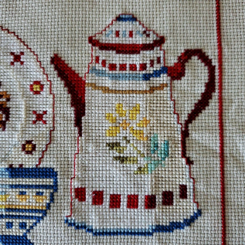 ポットやボウルのクロスステッチ リボンときどきネコ