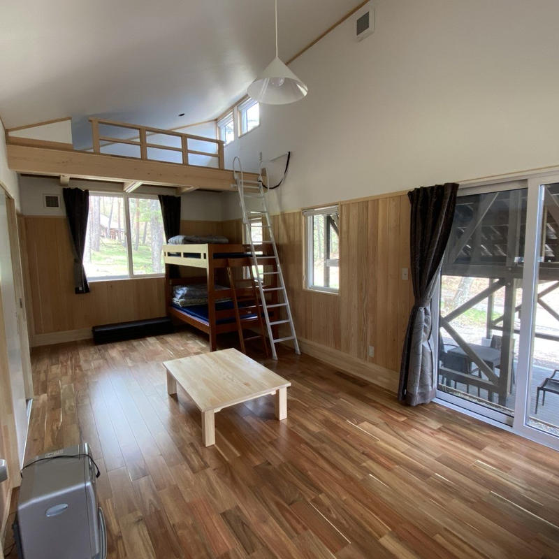 新型ケビン6人用 トイレ シャワー キッチン付き Acoustic Lounge The