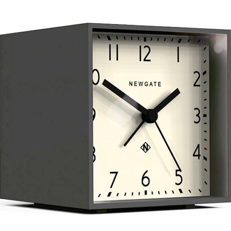 ニューゲート Newgate Cubi410ggy 立方体 目覚まし時計 白 Cubic