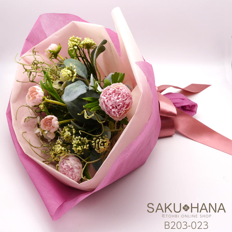 023 花束 ラナンキュラス ラムズイヤー チランジア Sakuha