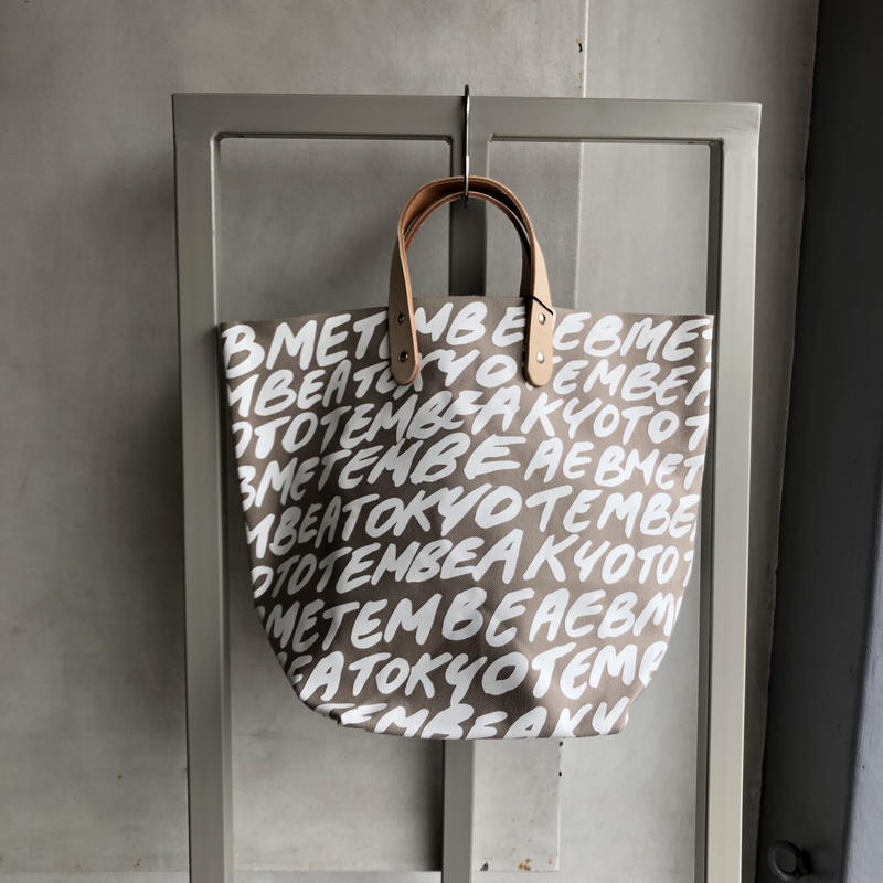 MOGNO.6 × TEMBEA DELIVERY TOTE PVC 内田洋一郎 MOGNO.6 × TEMBEA DELIVERY TOTE PVC 内田洋一郎 - メルカリ