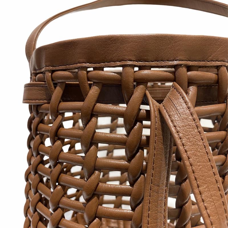 公式の店舗 ラドロー ウーブンレザーバスケット かごバッグ - abacus