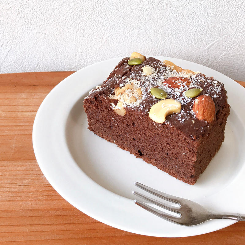 チョコレート不使用 ヴィーガンブラウニー まるこ