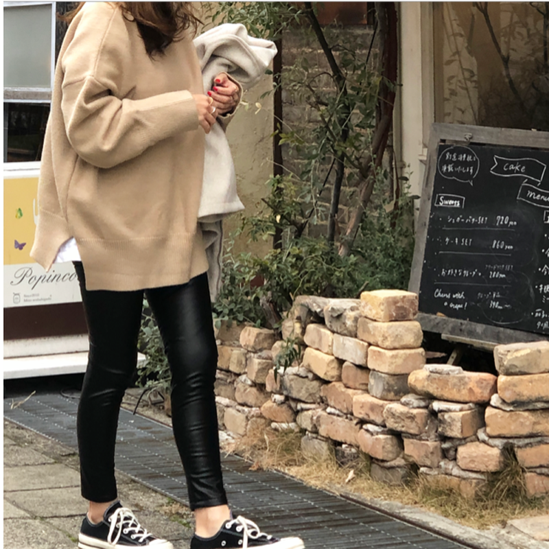 フェイクレザーレギンスパンツ K