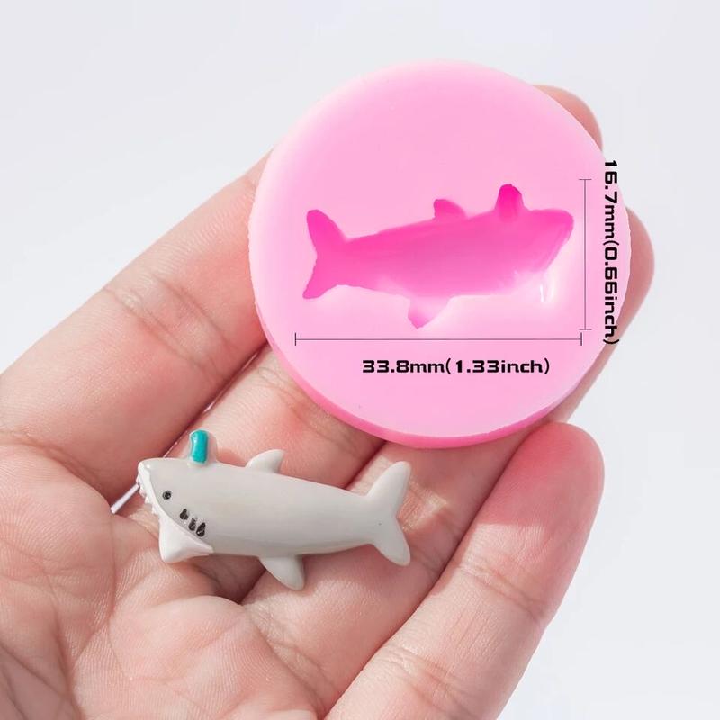 Am60 かわいいサメのシリコンモールド 700円 シリコンモールド専門店 Merci 開