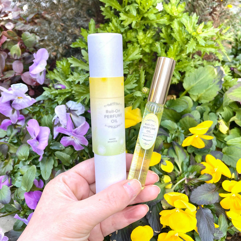 ミモザの香り ロールオン パフュームオイル By Bijou 植物由来成分100 アルコール