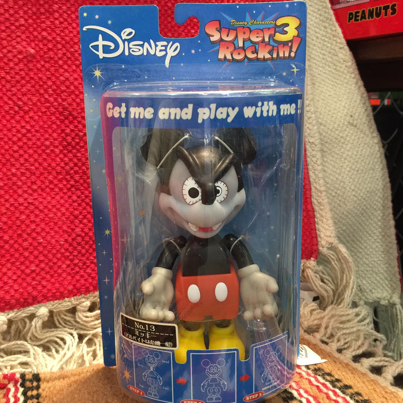 Super Rockin 3 Disney ミッキーボビングヘッド アルバイトは危機一髪