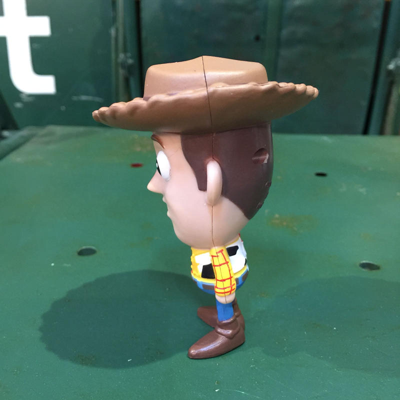 ディズニー ピクサー トイストーリー3 ウッディ フィギュア Sojiji Base G