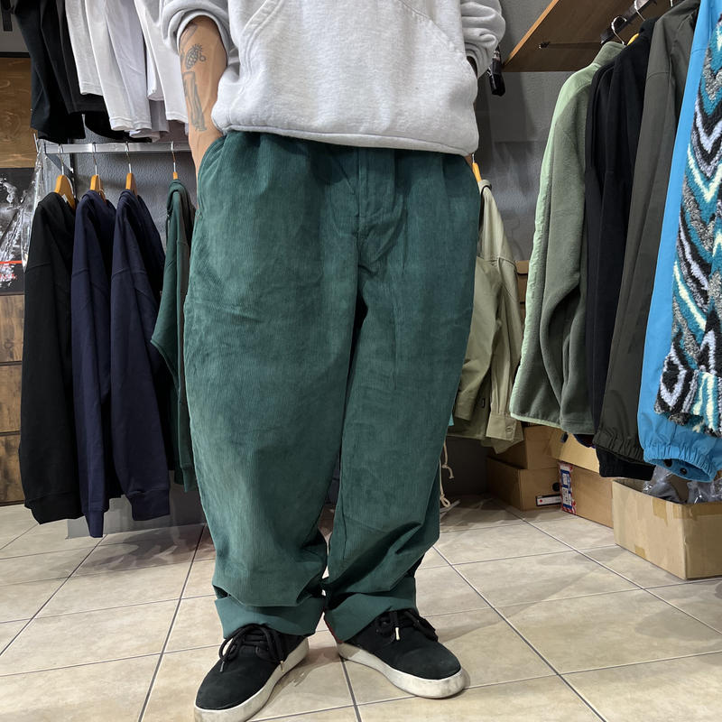 THEORIES STAMP LOUNGE PANTS CORD ALPINE GRE...