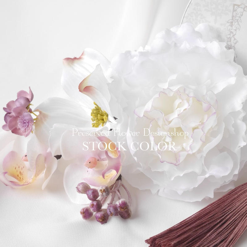 ピオニーとハナミズキのヘッドドレス ヘアアクセサリー 結婚式 成人式 ウェディングドレスに