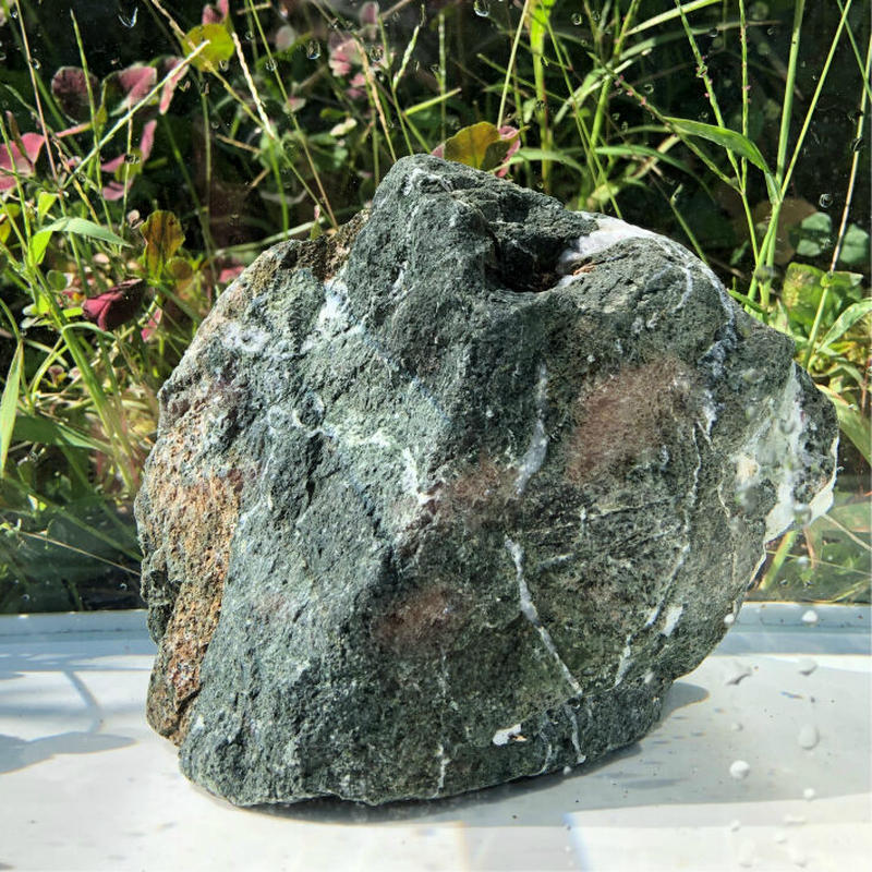 北アルプスのあぶら石no 1 アクアリウム 飾り石 油石 水槽 置石 植木 盆栽 ロック 現品 北アルプスのあぶら石no 1 アクアリウム 飾り石 油石 水槽 置石 植木 盆栽 ロック 現品