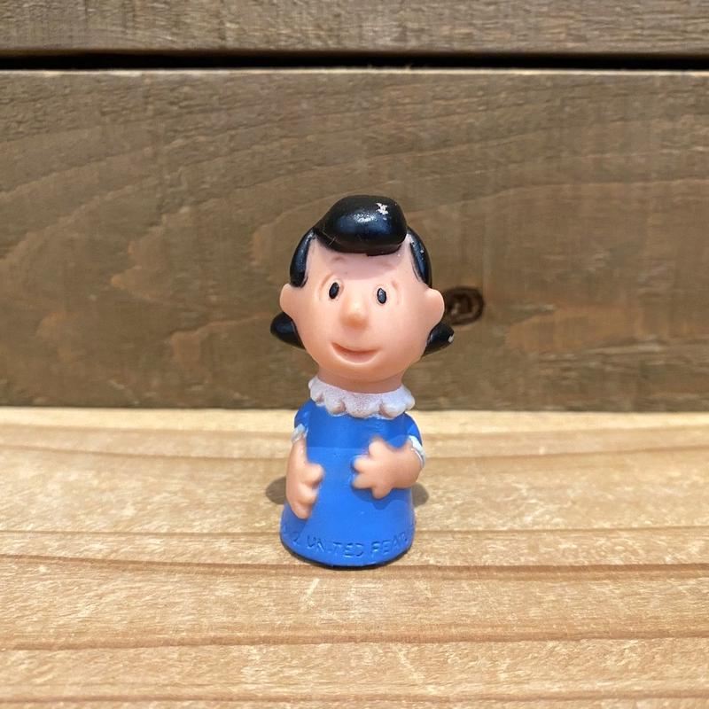 Peanuts Lucy Van Pelt Figure ピーナッツ ルーシー フィギュア 2 Peanuts Lucy Van Pelt Figure ピーナッツ ルーシー フィギュア 2