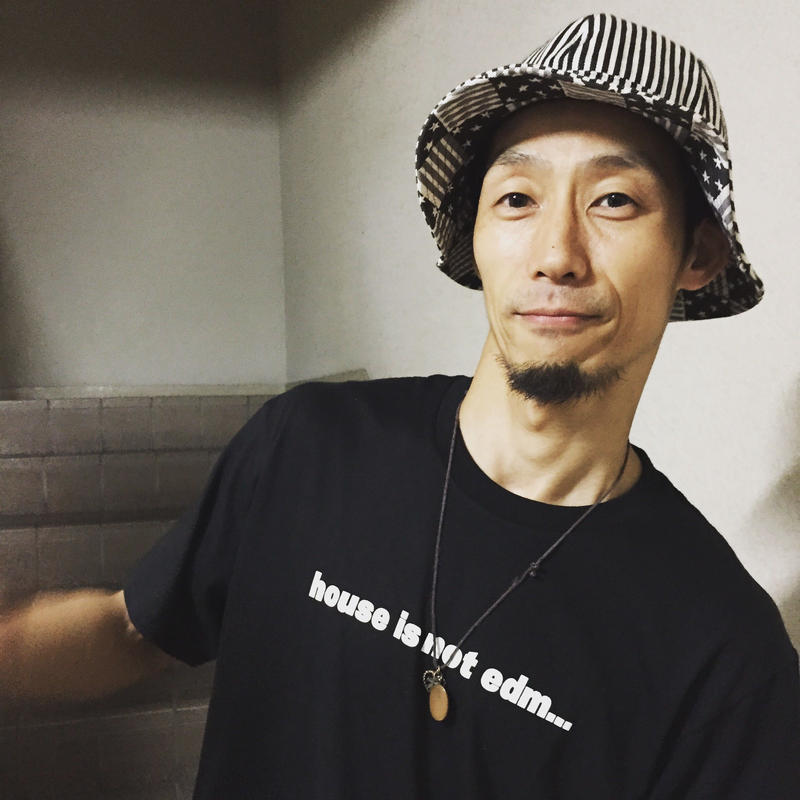 T5c Deli Tシャツ 3 House Is Not Edm Styleweapon