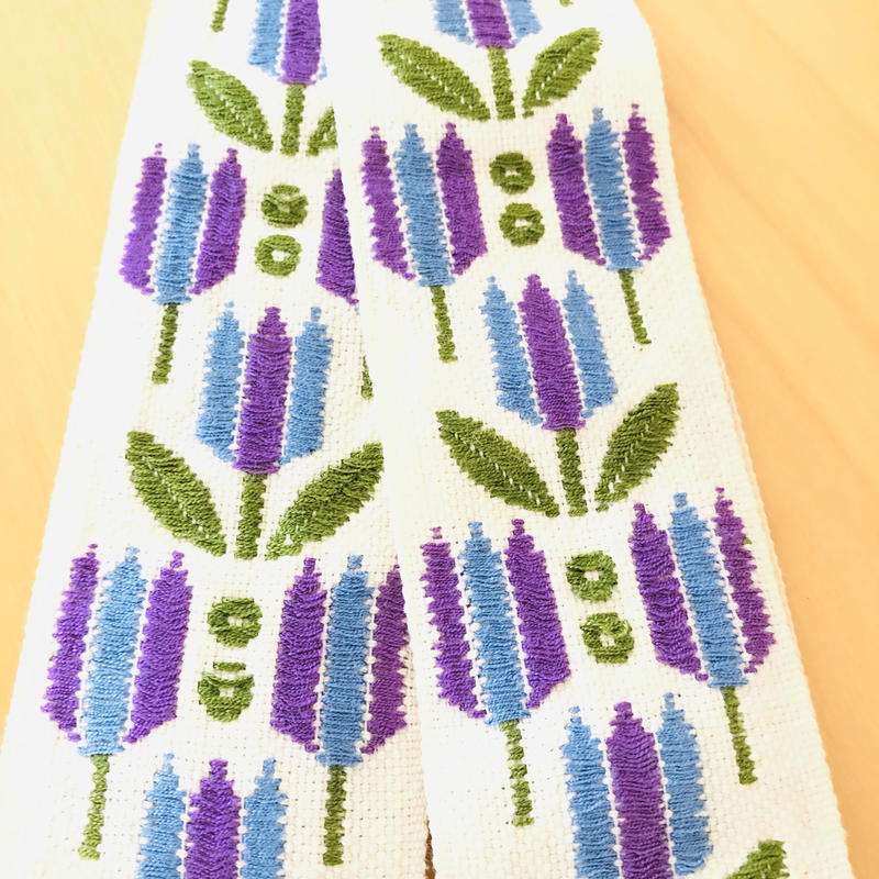 トレイハンガー ブルーとパープルのチューリップの織柄 テキスタイル Wasurenagusa