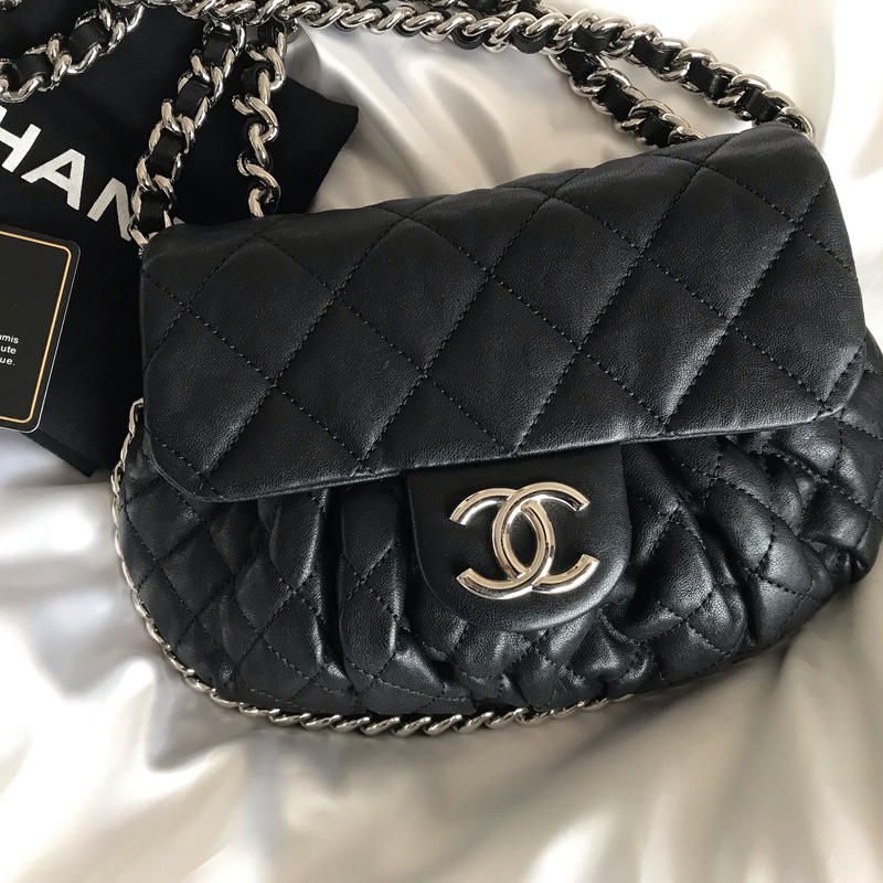 シャネル CHANELチェーンアラウンド ショルダーバッグ | Advanced Style