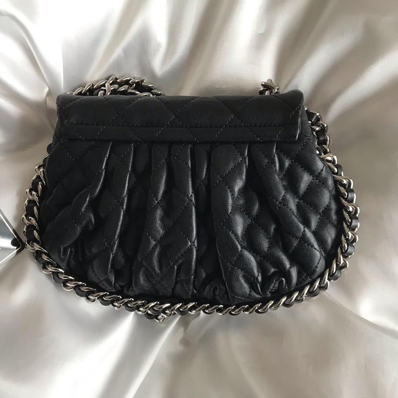 シャネル CHANELチェーンアラウンド ショルダーバッグ | Advanced Style