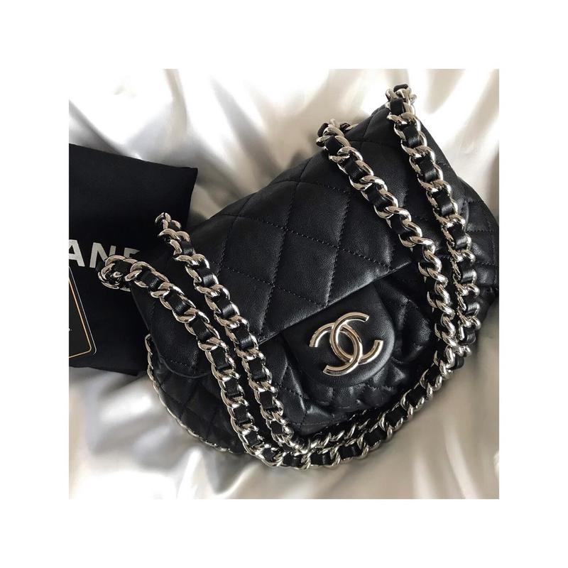 シャネル CHANELチェーンアラウンド ショルダーバッグ | Advanced Style