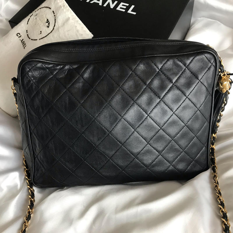 シャネル CHANEL フリンジ チェーンショルダーバッグ | Advanced Style シャネル CHANEL フリンジ チェーンショルダーバッグ | Advanced Style