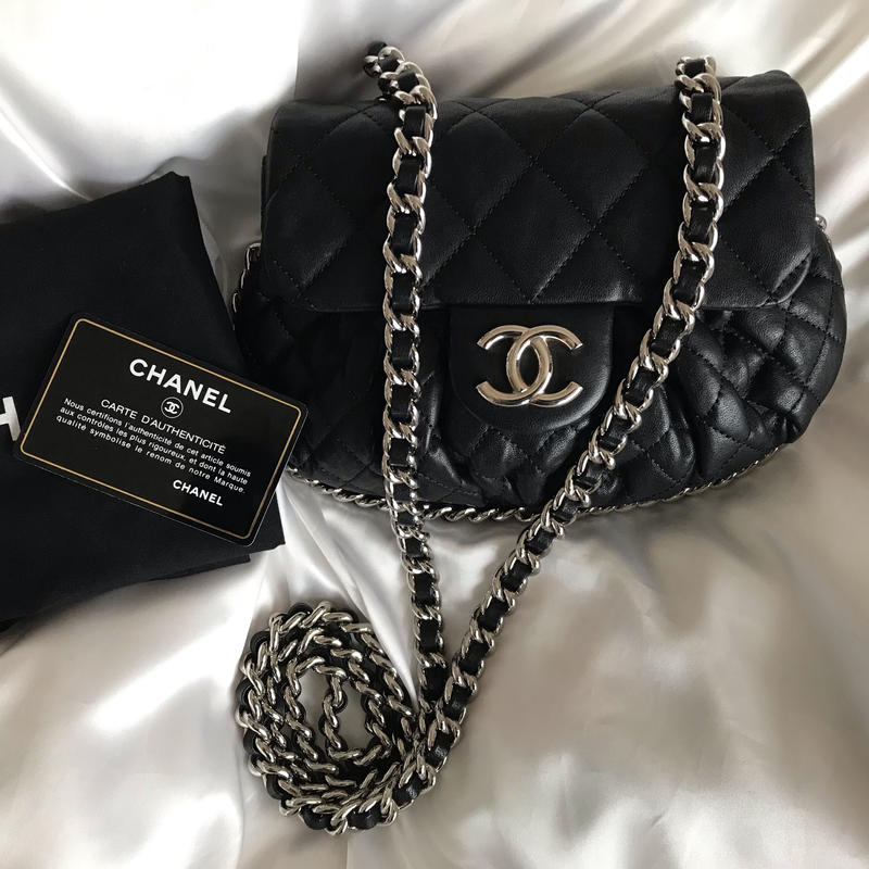シャネル CHANELチェーンアラウンド ショルダーバッグ | Advanced Style