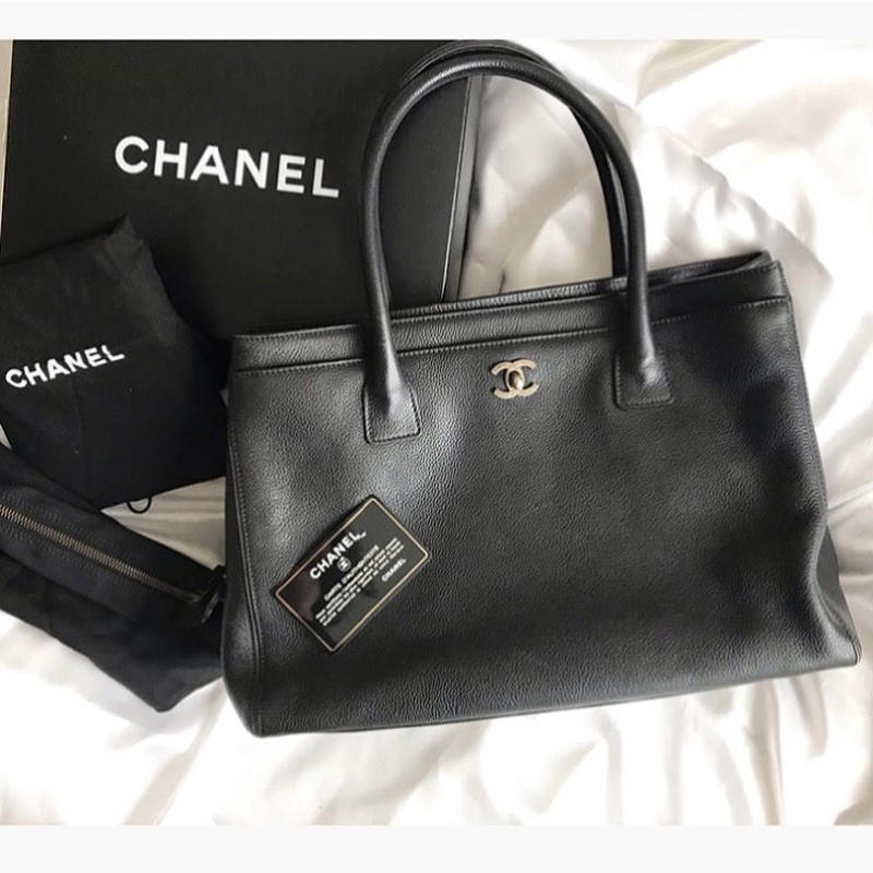 CHANEL エグゼクティブ トートバッグ - rehda.com CHANEL エグゼクティブ トートバッグ - rehda.com