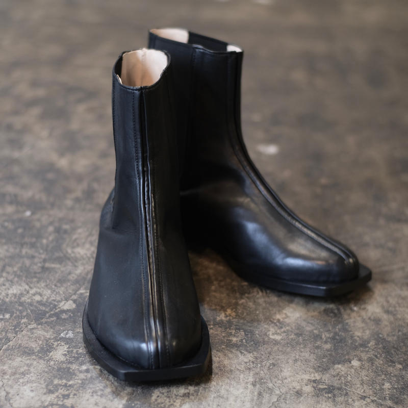 SQUARE TOE SIDE GORE BOOTS | T.A.S JAPAN OFFIC...