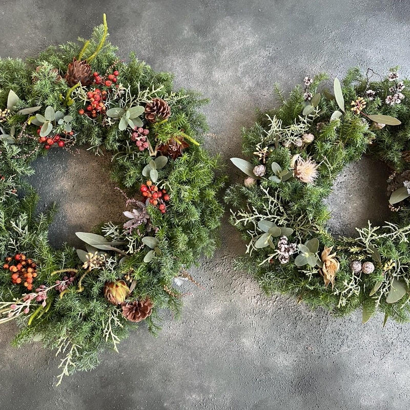 針葉樹のフレッシュクリスマスリース 直径45cm Tige Fleuriste