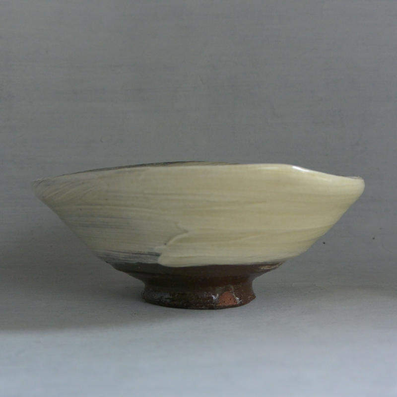 恩塚正二　器　粉引 作家 恩塚正二さんの器 陶器 中鉢 18cm 粉引き刷毛目