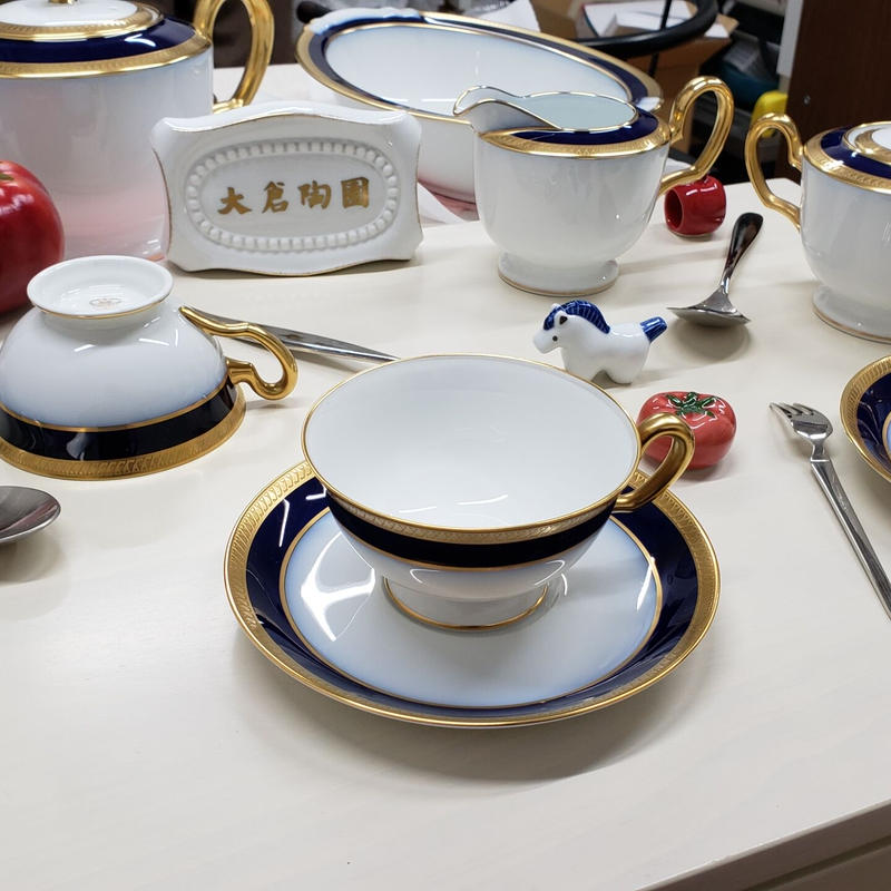 大倉陶園 瑠璃片葉金蝕 ティー・コーヒー碗皿 1客 | つちや陶器店