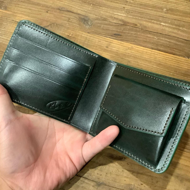 ルガトショルダーグリーン 二つ折り財布 小銭入れあり | keywest828 ルガトショルダーグリーン 二つ折り財布 小銭入れあり | keywest828