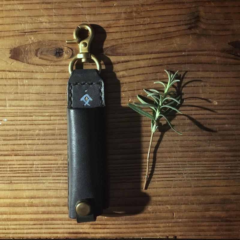 リップケース 星を持つ人 ブラック Uniinu ユニーヌ