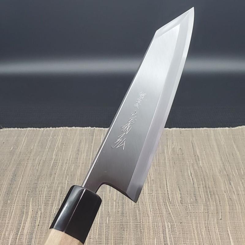 特売 郷右馬允義弘 上作シリーズ 安来鋼白2号 切付出刃 180 mm 水牛 特売 郷右馬允義弘 上作シリーズ 安来鋼白2号 切付出刃 180 mm 水牛