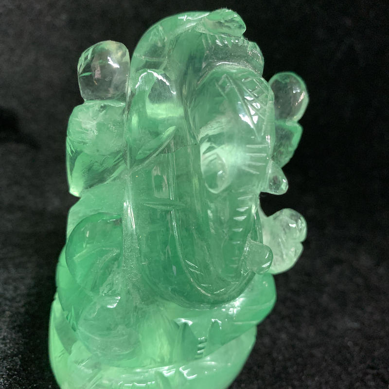 天然石 ガネーシャ⭐️フローライト⭐️約363グラム 置物 | filmekimi