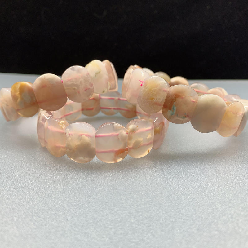 🌸桜瑪瑙（サクラメノウ）バングル | うさぎ屋