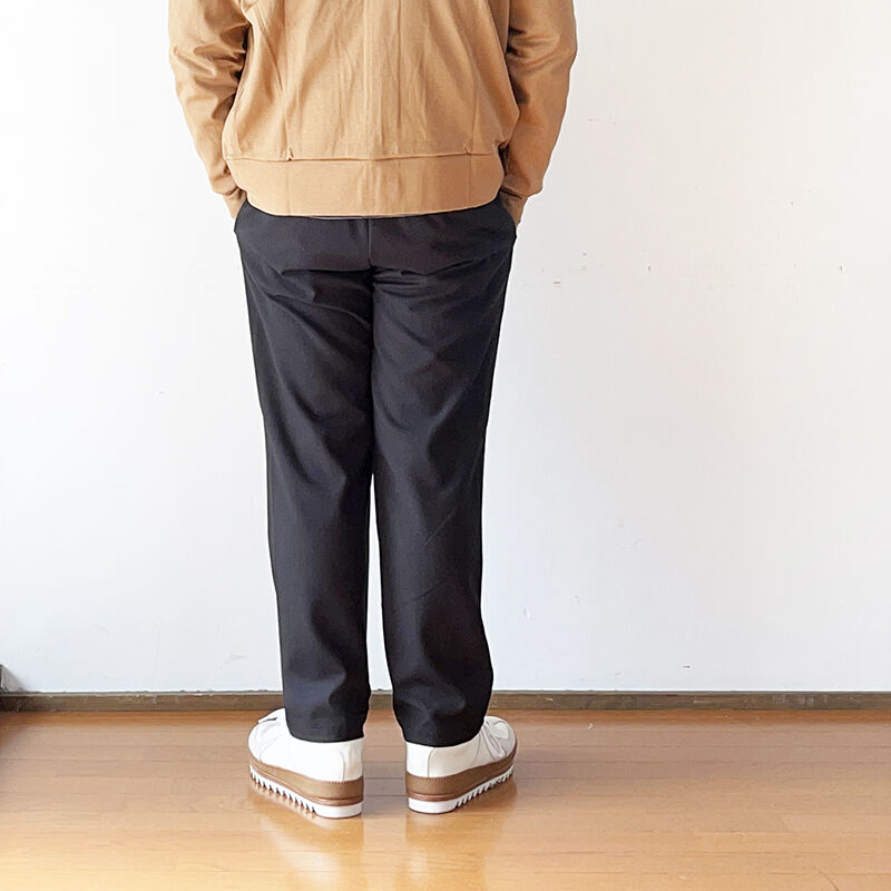 *ユニセックス*LA MOND.-ラモンド-RAYON TAPERED PANTS 全国送料無料 LA MOND 新品未使用 グレー サイズ2 センタープラステーパードパンツ スラックス