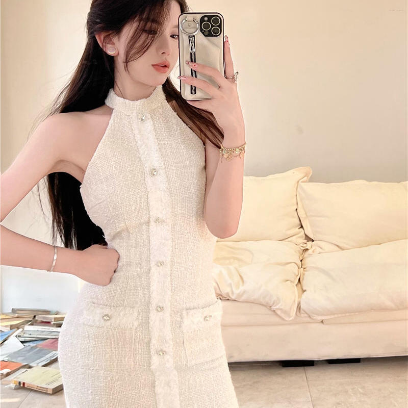 22夏フランス風のデザイン感細身ワンピース Pushing 22