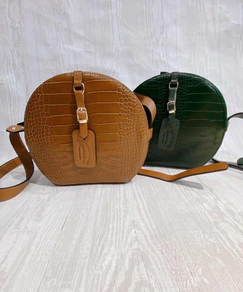 型押し丸型ショルダーバッグ Aujourd Hui 型押し丸型ショルダーバッグ Aujourd Hui