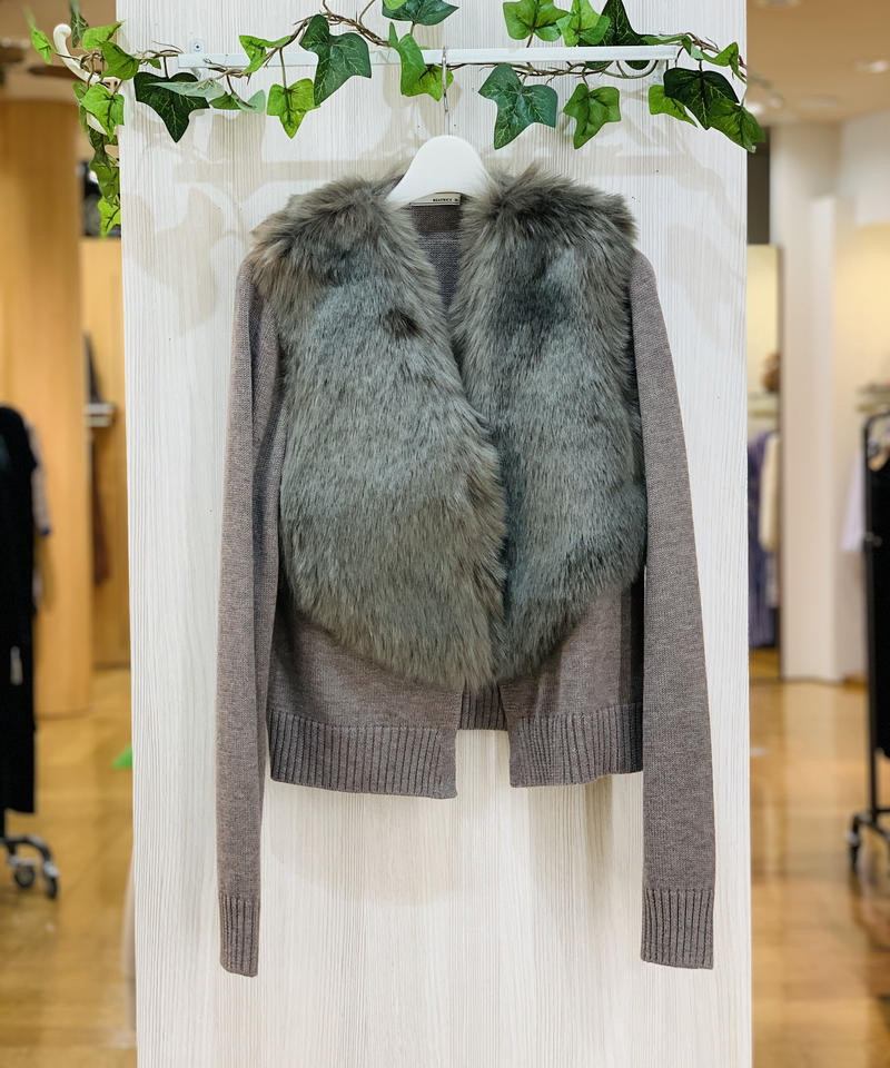 ファー付きカーディガン Blueonionstore
