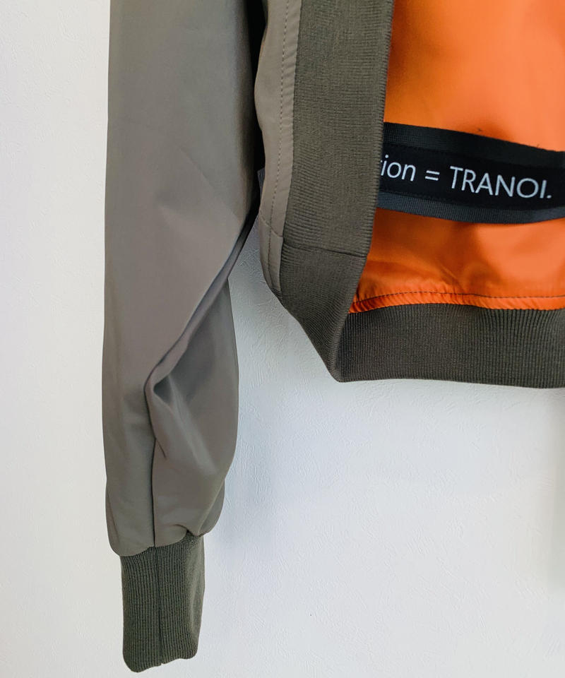 リアル トラノイ 背負える羽織り系ジャンバー agapeeurope.org