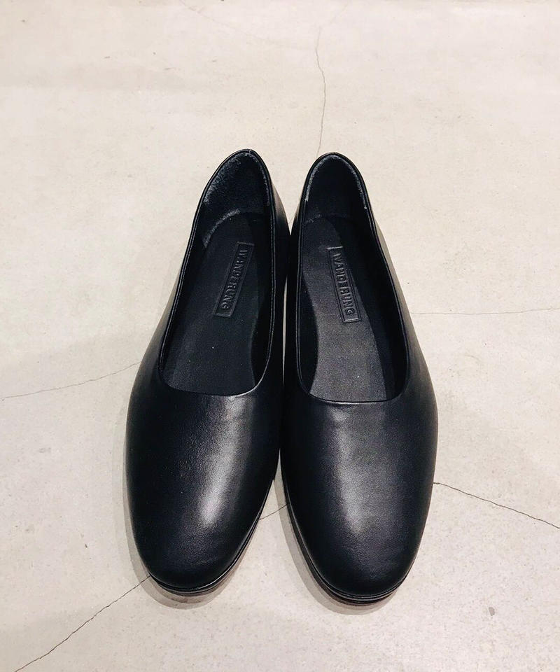 Wanderung ワンデルング 新品未使用 白フラットシューズ | tspea.org